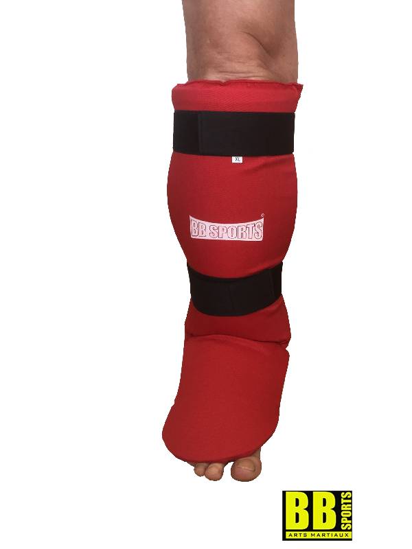 Protège tibia et pied en coton pour boxe et kick boxing vue de face en rouge